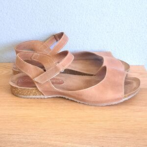Unity in Diversity Ronda Women’s Sandals Tan Black Leather Slingback Size 40 US